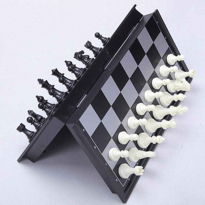 magnetic travel chess board